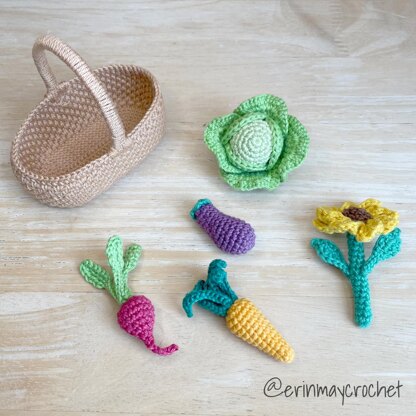 Farmers Market Basket Crochet Pattern by erinmaycrochet