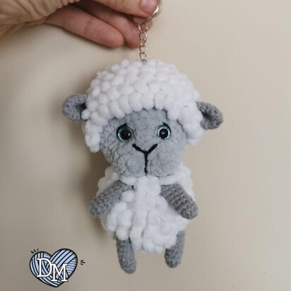 Keychain sheep (micro sheep)