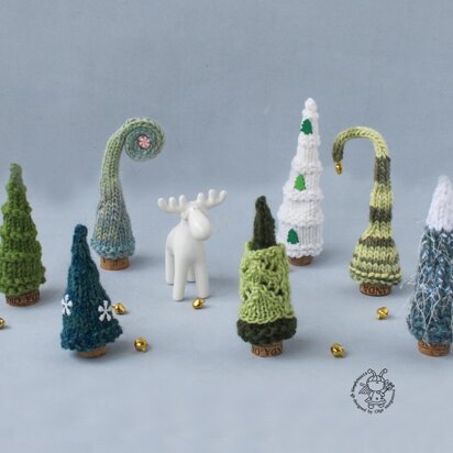 Knitted flat 7 Pine Christmas Trees