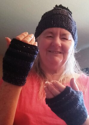 Fingerless mittens