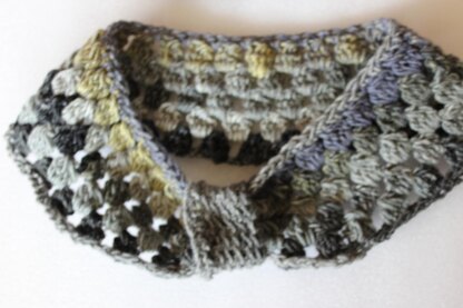 Popcorn Cozy Cowl