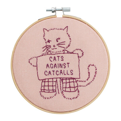 Cotton Clara Cats Against Catcalls Embroidery Kit - 13cm