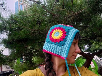 Evelyn Granny Bonnet