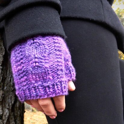 Hollyhock Fingerless Mittens - knitting pattern