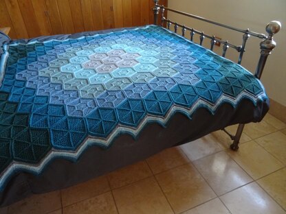 Honeycomb Web Blanket (UK)