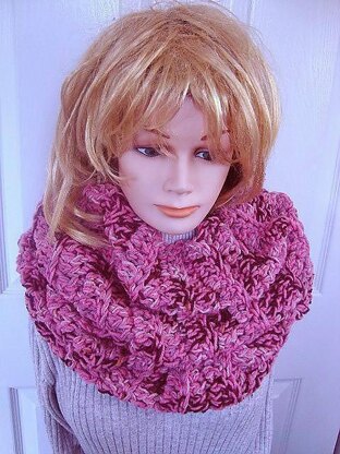 635 BIG CHUNKY STYLE COWL OR SCARF