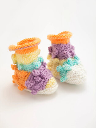 Bobble Booties in Lion Brand Ice Cream - L60238 - Downloadable PDF