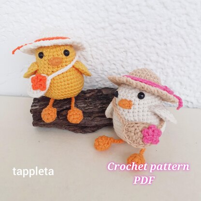 Vacation chicken crochet pattern