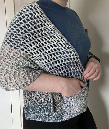 Cathy Mesh Pocketed Shawl