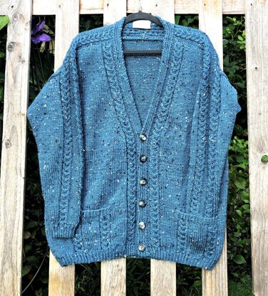 Marcham - V Neck Cardigan with Pockets