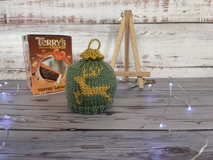 Christmas Baubles x 3 Chocolate Orange Cover Knitting Pattern