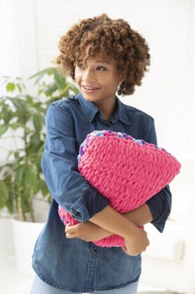Claire Pillow in Lion Brand Off The Hook - L80225a - Downloadable PDF