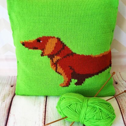 Dachshund/Sausage Dog Cushion Cover - knitting pattern