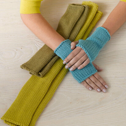 Phoenix Gauntlets in Lion Brand Cotton-Ease - 90665AD