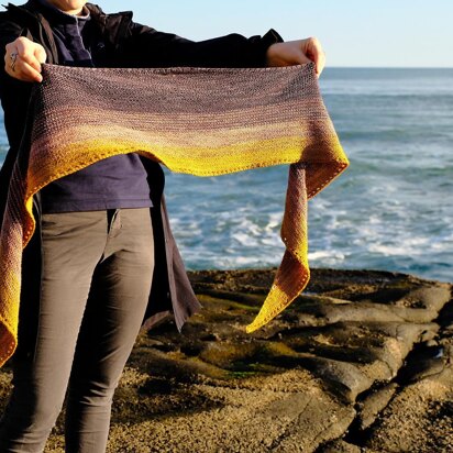 Everyday Fade Shawl