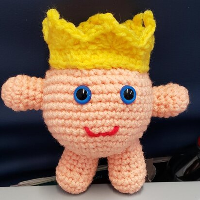 Peachy Queen Amigurumi