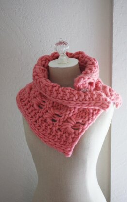 Loupe Cowl / Neckwarmer