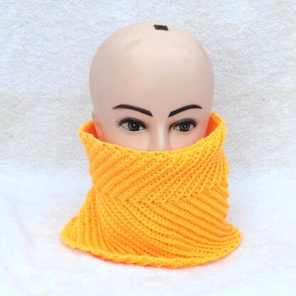 Asymmetric Chevron Cowl