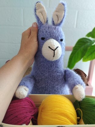 Llama knitting pattern