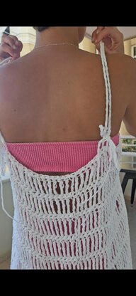 The slouchy beach dress
