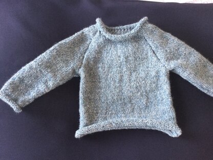 Simple boy’s jumper