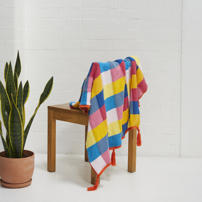 Paintbox Yarns Check Me Out Bed Throw (Free).