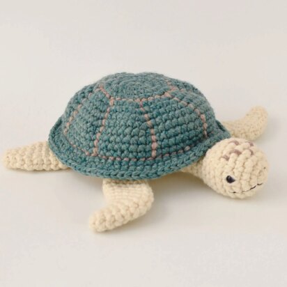 Sea Turtle in Lion Brand Wool-Ease Thick & Quick - Downloadable PDF