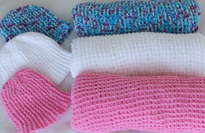 Snug as a Bug Baby Blanket & Hat Set