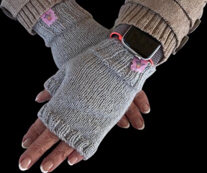 Knit fine fingerless basic gloves