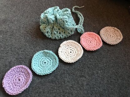 Use Me, Reuse Me, Repeat Face Pads & Washbag