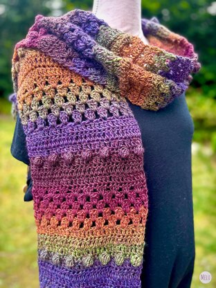 Autumn Breeze Scarf