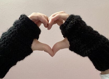 Black Fingerless Gloves