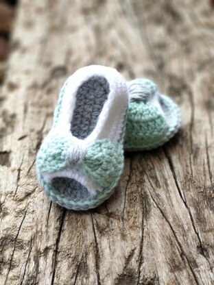 Peep toe baby sandal - baby bootie pattern