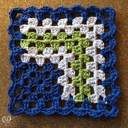 Mitered Granny Square Dishcloth