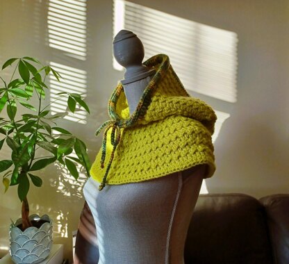 Sparrow Hooded Cowl