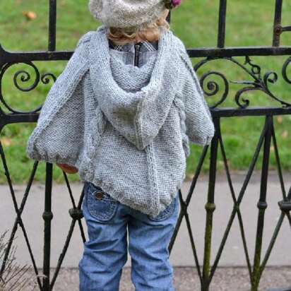 Baby 'Cabled Poncho'