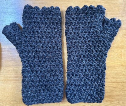 Easy Chunky Fingerless Gloves