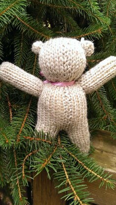 Simple Knitted Teddy Bear