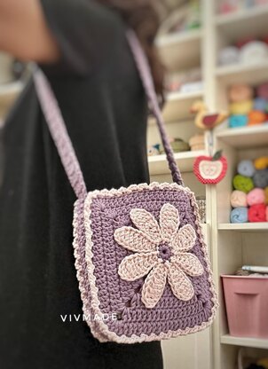 Daisy Square Bag