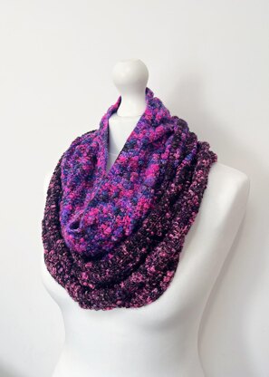 Festival Fusion Cowl