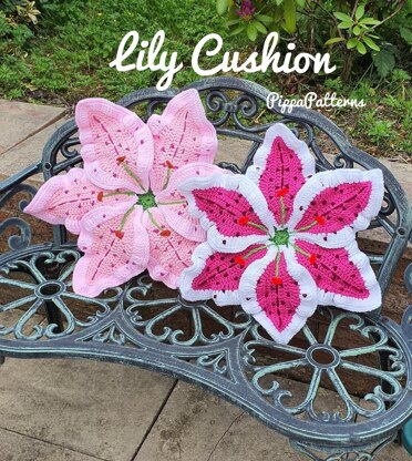 Lily Cushion