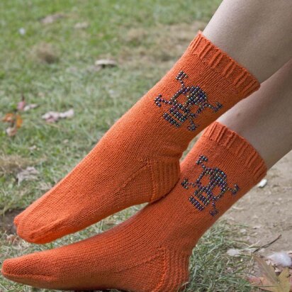 Not just for Halloween Skully Socks - knitting pattern