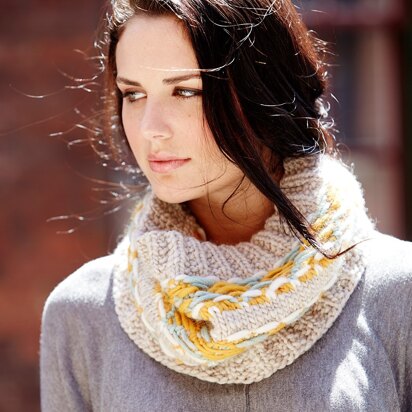 Strand-Tastic Cowl in Patons Classic Wool Roving