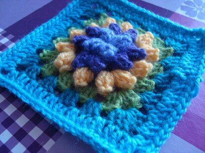 Alex - granny square