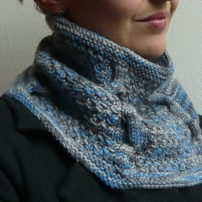 Powder Snow Cowl