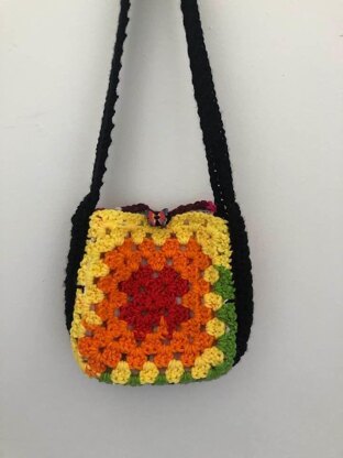 Granny square bag with lining