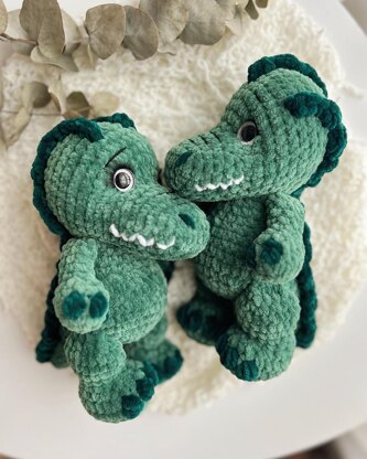 Crocodile toy