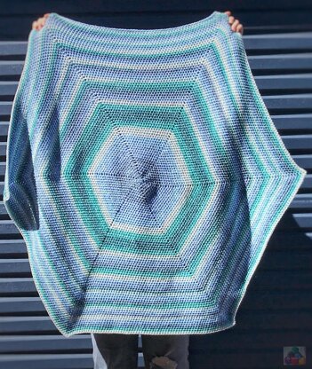 Ombre Hexagon Baby Blanket