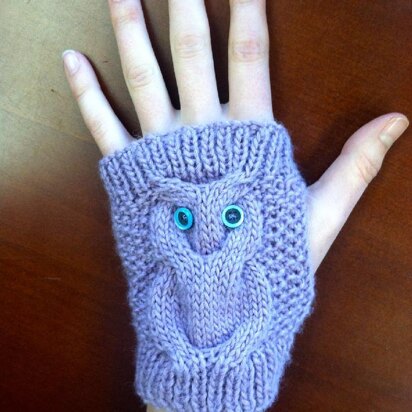 Knock Knock, Hoo's There Muffatee - knitting pattern