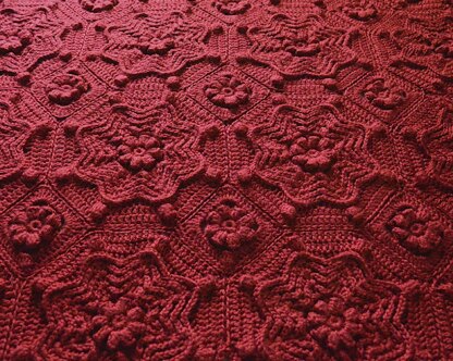 Orleans Matelassé Afghan